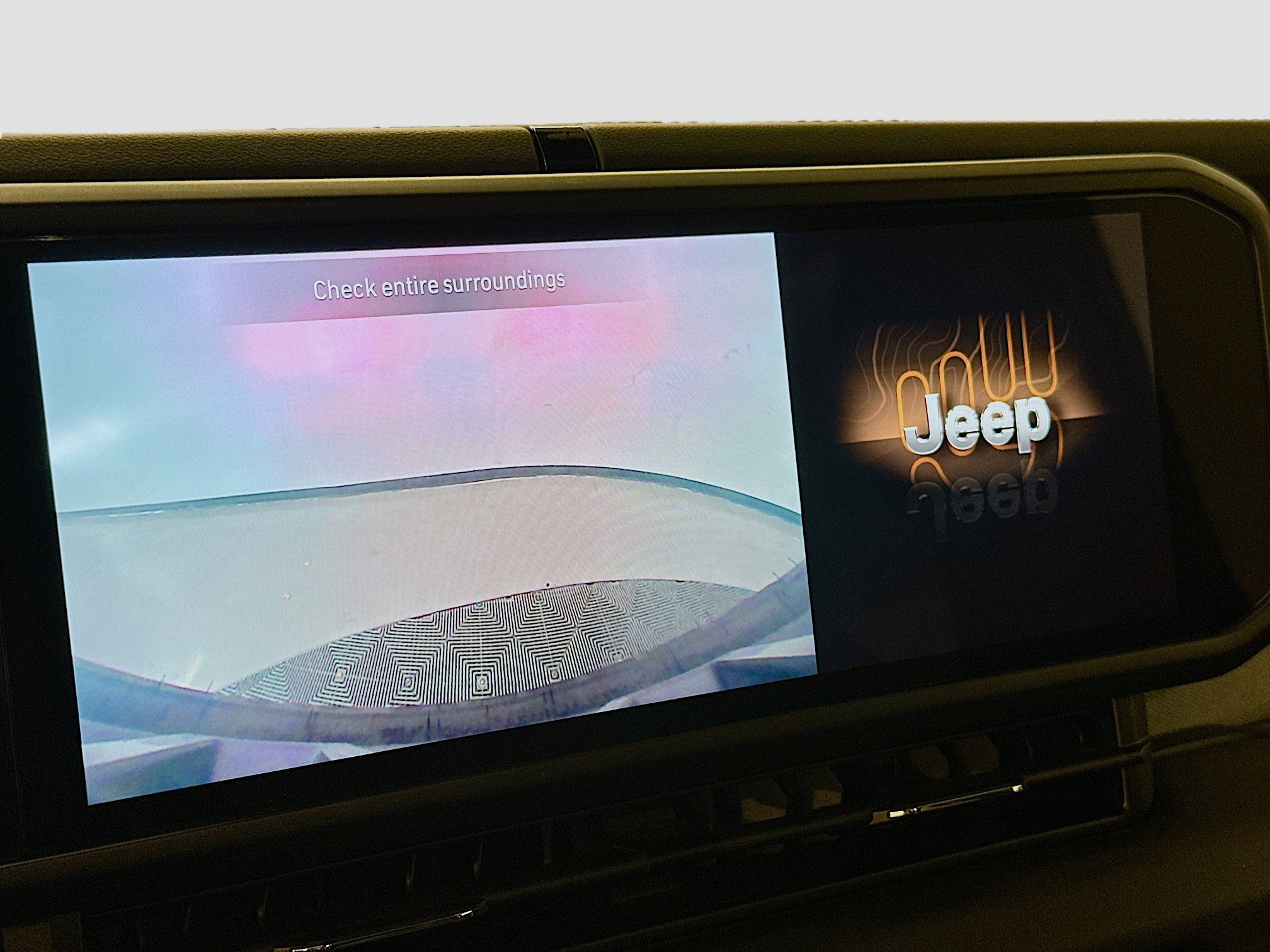 Used 2025 Jeep Wrangler Sahara image 22