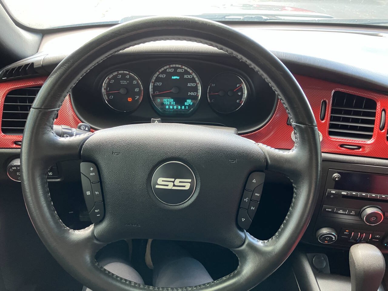 Used 2006 Chevrolet Monte Carlo SS FWD image 12