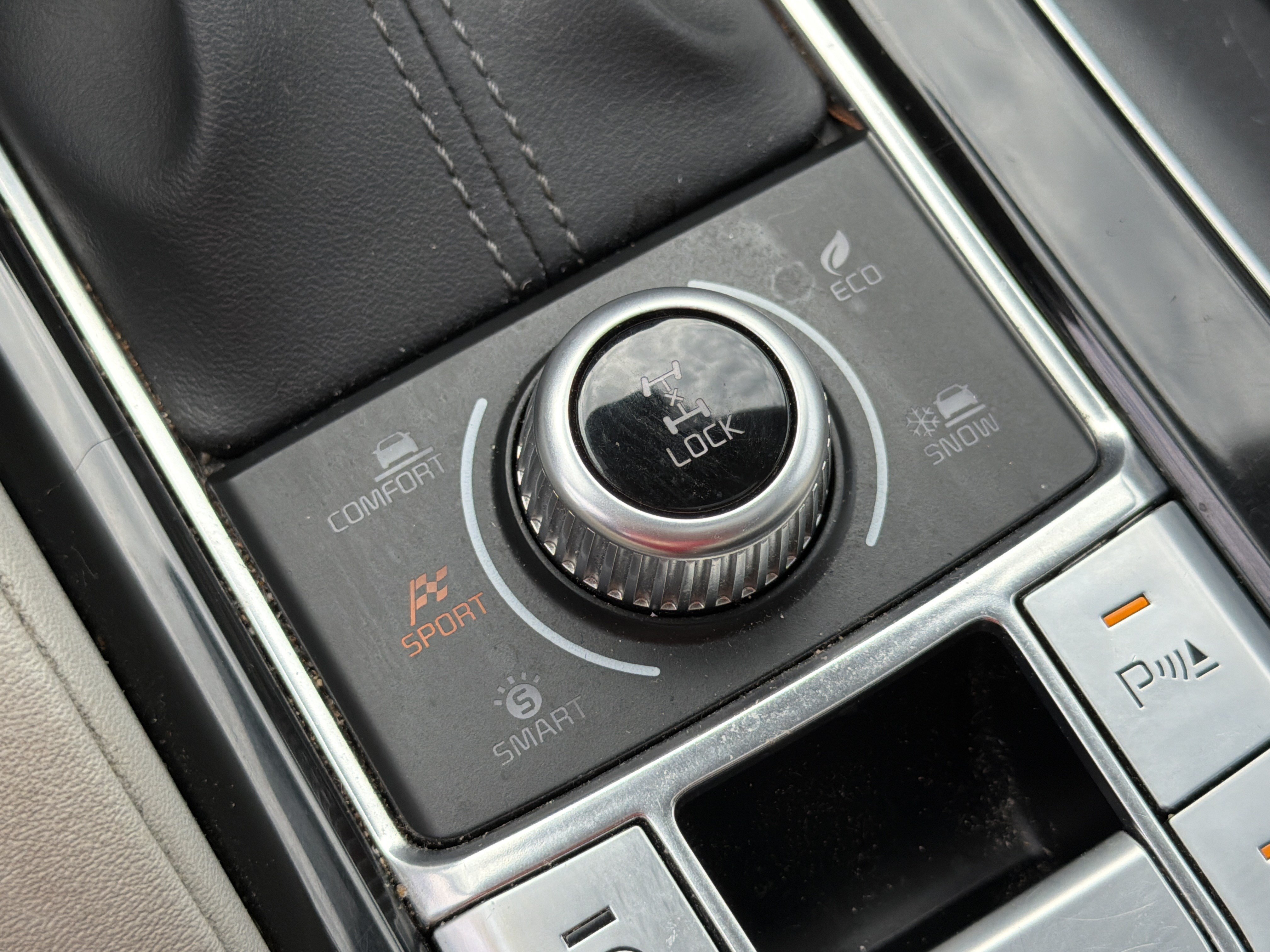 Used 2020 Kia Telluride SX w/ SX Prestige Package AWD/4WD image 33