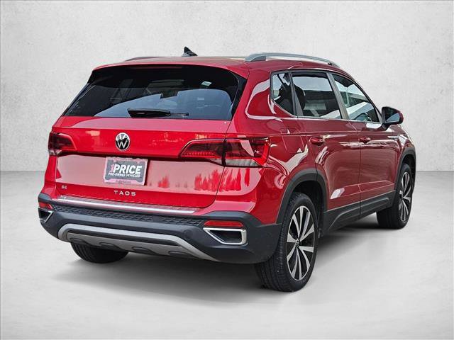 Used 2023 Volkswagen Taos SE FWD image 5