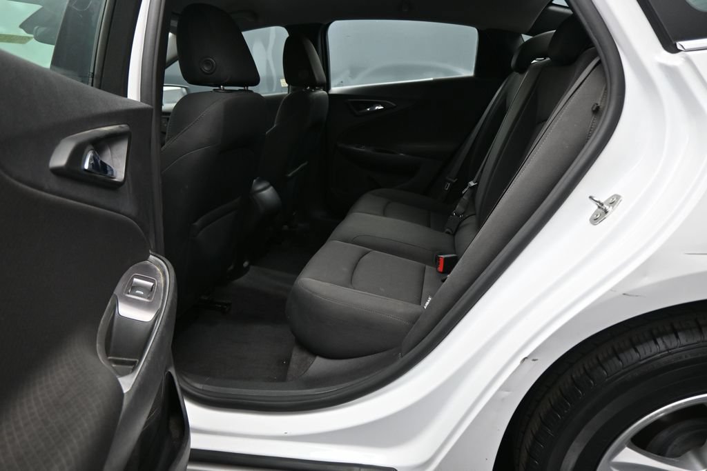 Used 2020 Chevrolet Malibu LS FWD image 21