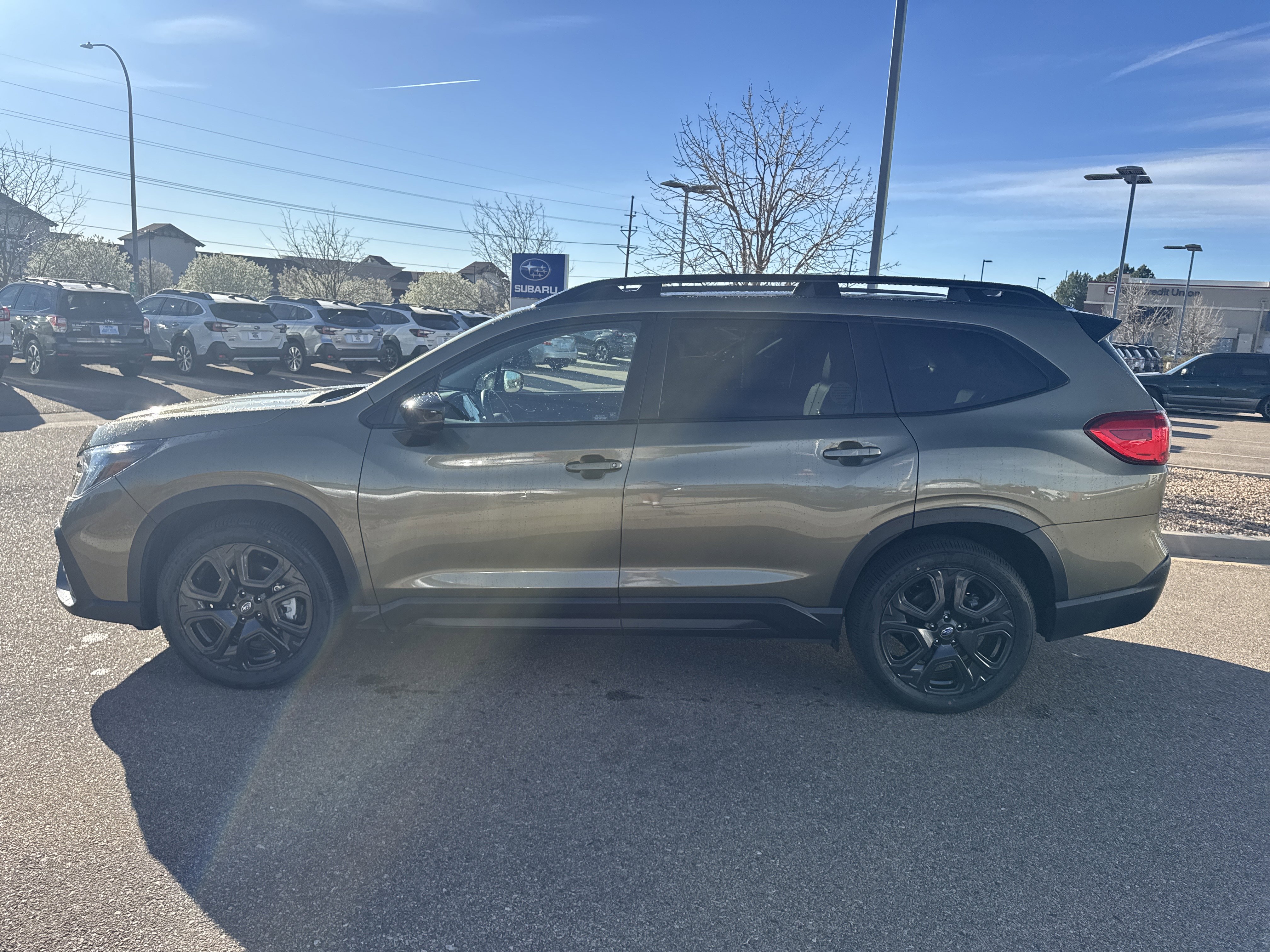 Used 2025 Subaru Ascent Bronze Edition w/ Popular Package #2 AWD/4WD image 15