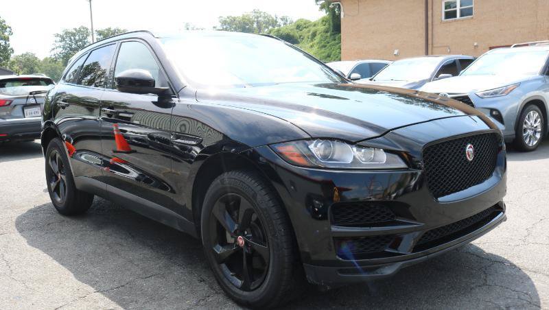 Used 2020 Jaguar F-PACE Premium AWD/4WD image 3