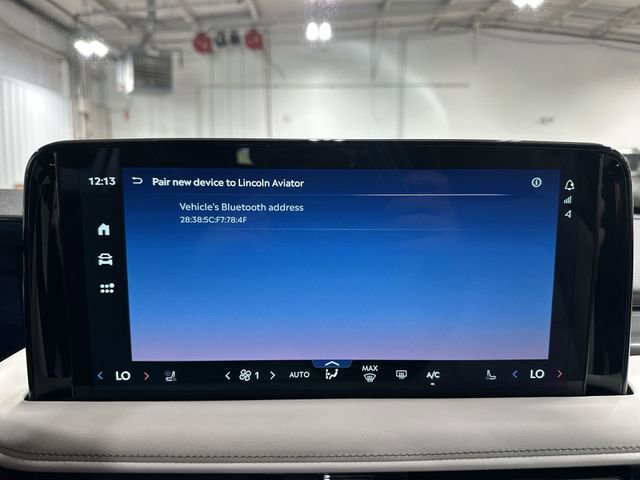 Used 2025 Lincoln Aviator AWD w/ Equipment Group 101A image 32