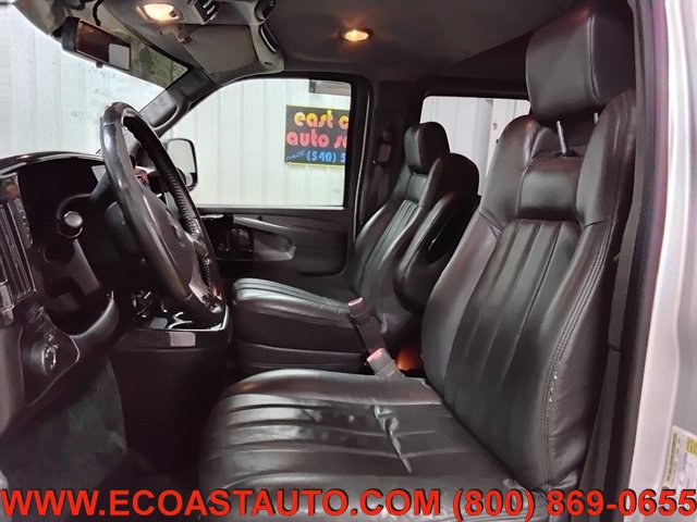 Used 2014 GMC Savana 2500 Extended RWD image 9