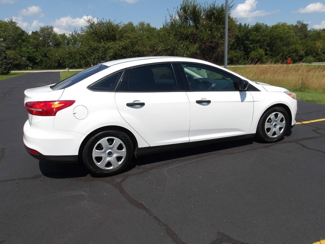 Used 2016 Ford Focus S FWD image 10
