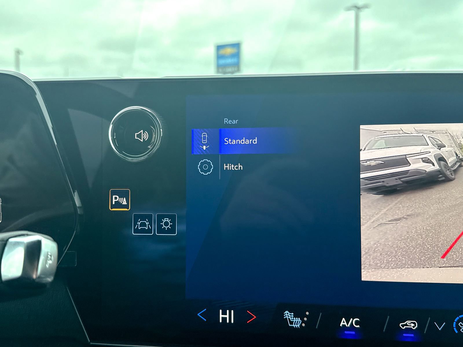 New 2026 Chevrolet Traverse Z71 AWD/4WD image 36