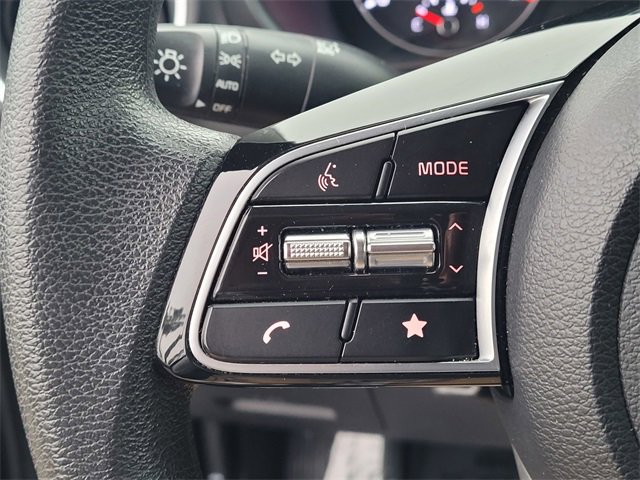 Used 2023 Kia Forte LXS image 13