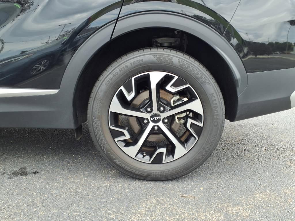 Used 2024 Kia Sportage EX image 24