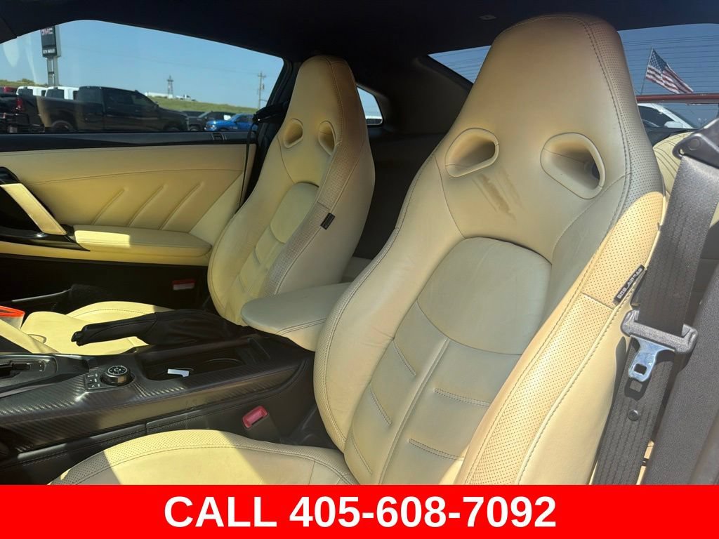 Used 2017 Nissan GT-R Premium w/ Premium Interior Package AWD/4WD image 10
