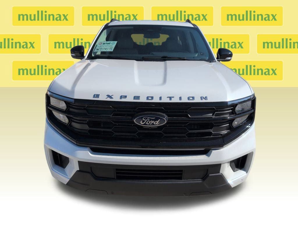 New 2026 Ford Expedition Active RWD image 13
