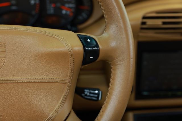 Used 2001 Porsche 911 Carrera 4 AWD/4WD image 33