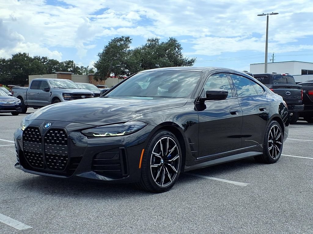 Used 2023 BMW 430i Gran Coupe w/ M Sport Package RWD image 3