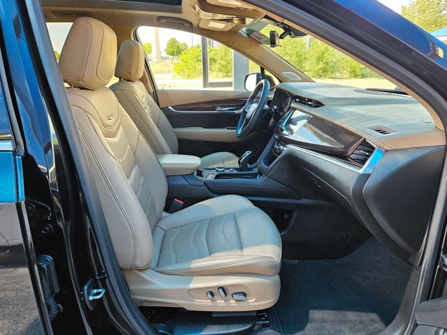 Used 2023 Cadillac XT6 Premium Luxury w/ Platinum Package image 24