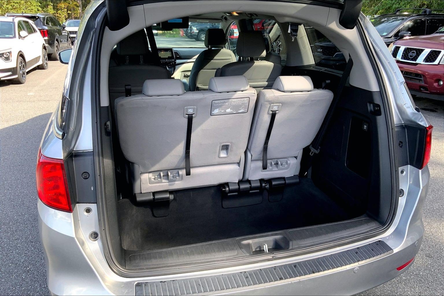 Used 2023 Honda Odyssey Touring image 39