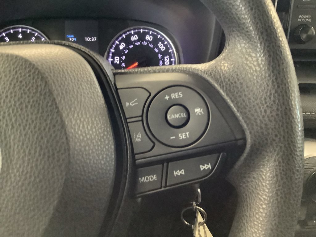 Used 2020 Toyota RAV4 LE w/ All Weather Liner Package AWD/4WD image 21