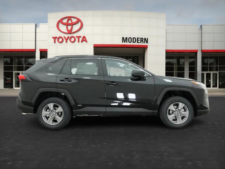 New 2025 Toyota RAV4 LE image 26