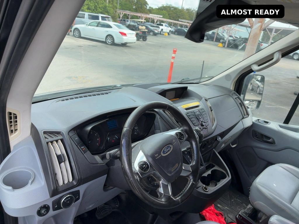 Used 2017 Ford Transit 250 148 Medium Roof RWD image 3