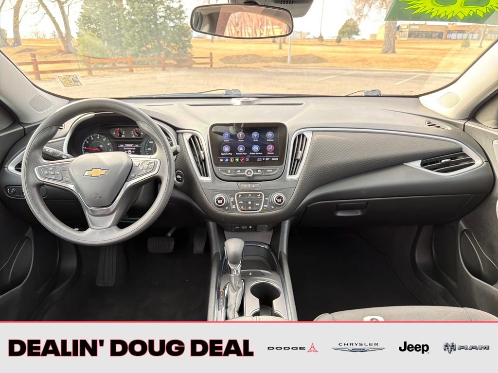 Used 2023 Chevrolet Malibu LT image 17
