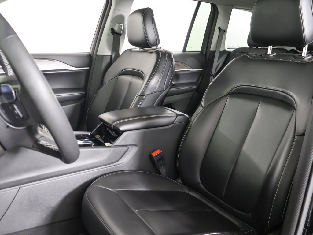 Used 2023 Jeep Grand Cherokee 4WD 4xe image 33