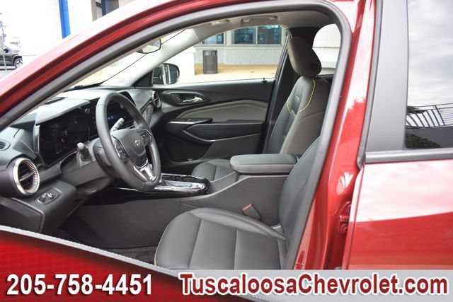 Used 2024 Chevrolet Trax ACTIV w/ Sunroof Package FWD image 20