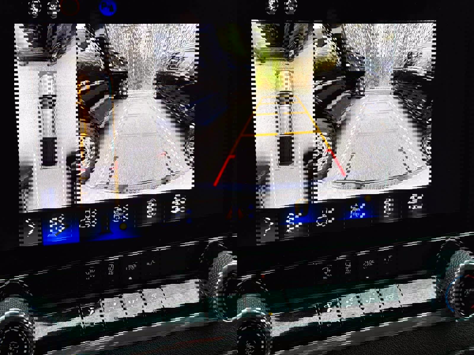 Used 2024 Chevrolet Colorado Trail Boss w/ LPO, Dark Essentials Package image 23