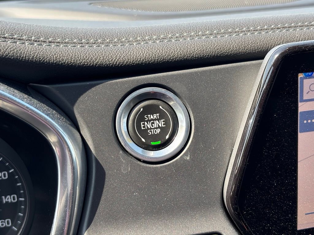 Used 2021 Chevrolet Blazer LT w/ Sound & Technology Package FWD image 36