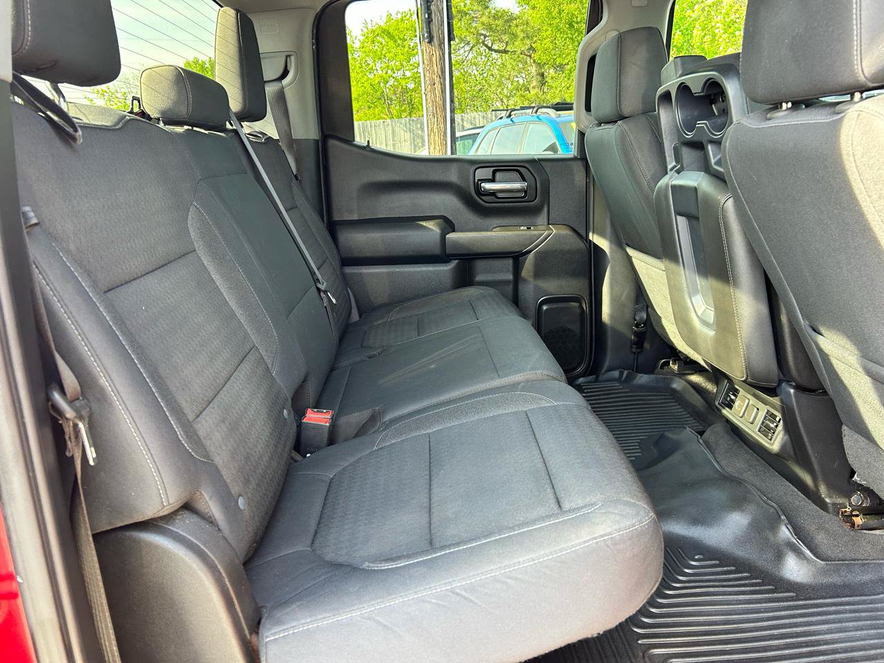Used 2019 Chevrolet Silverado 1500 LT w/ All-Star Edition AWD/4WD image 12