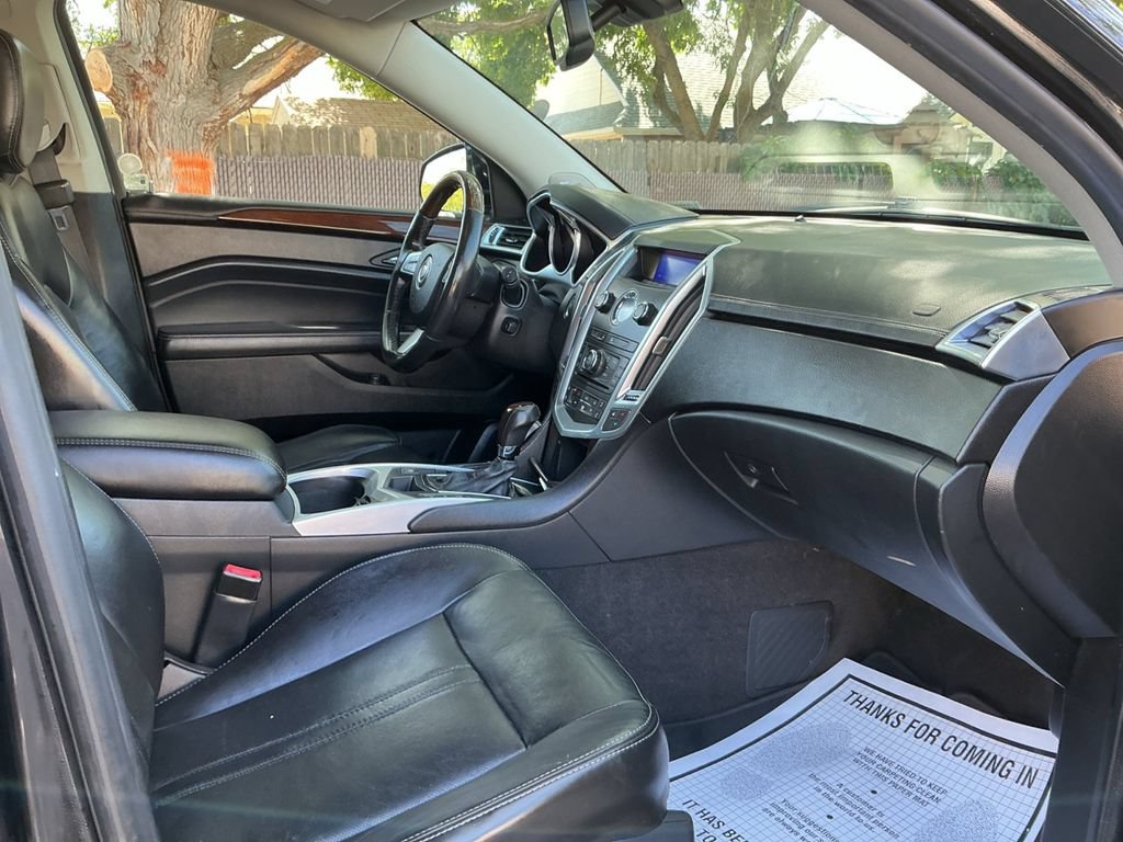 Used 2012 Cadillac SRX Luxury AWD/4WD image 32