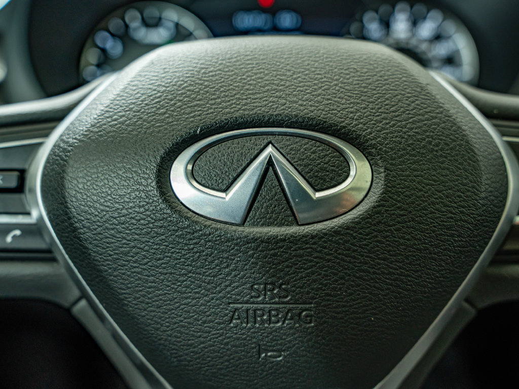 Used 2023 INFINITI QX50 Luxe AWD/4WD image 23
