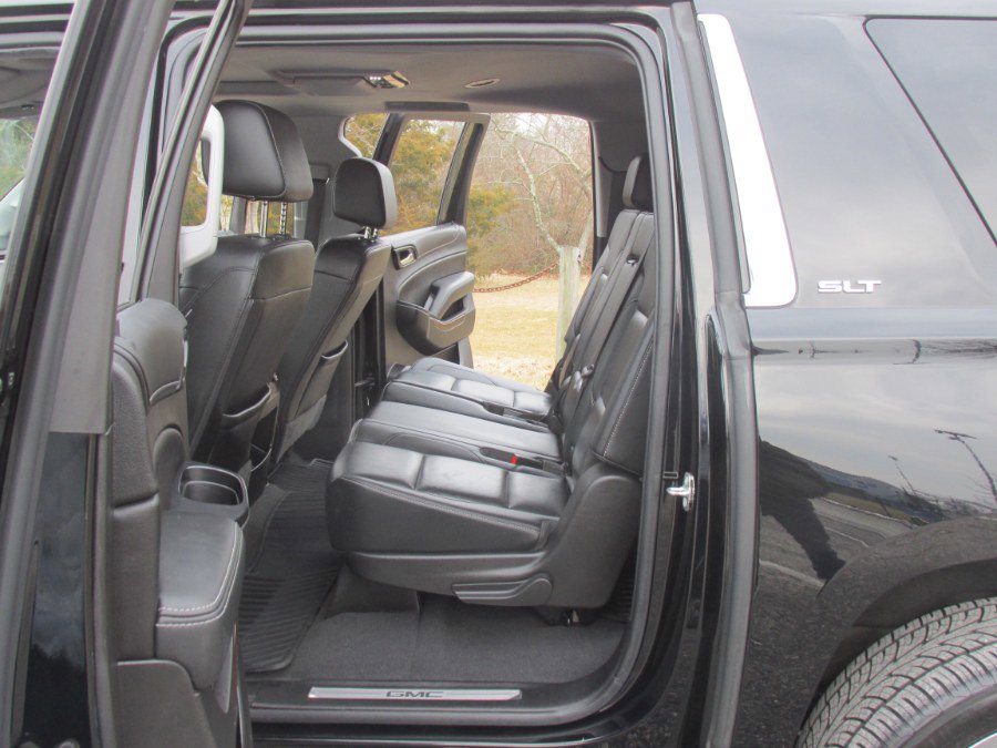 Used 2019 GMC Yukon XL SLT w/ Premium Edition image 90