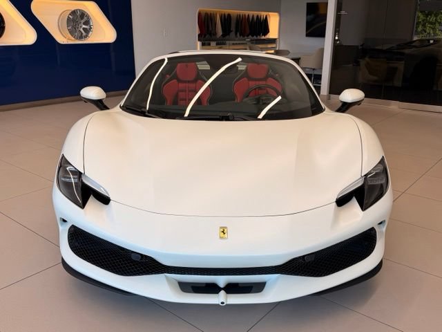 Used 2025 Ferrari 296 GTS RWD image 5