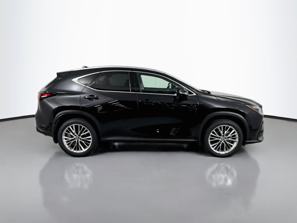 Certified 2026 Lexus NX 350 AWD w/ Accessory Package (2T) image 4