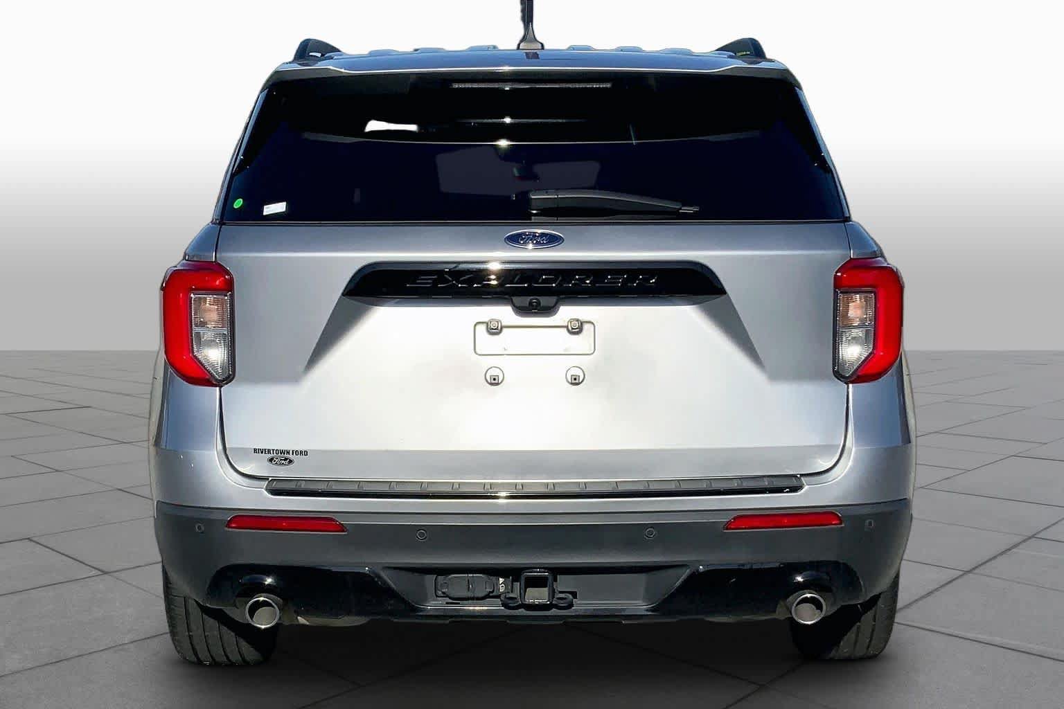 Used 2023 Ford Explorer ST-Line w/ Class IV Trailer Tow Package RWD image 5