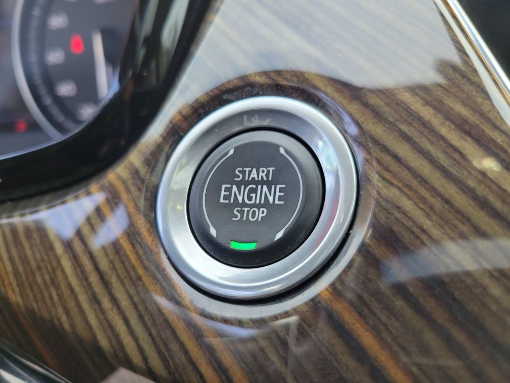 Used 2023 Cadillac XT6 Sport w/ Platinum Package AWD/4WD image 37