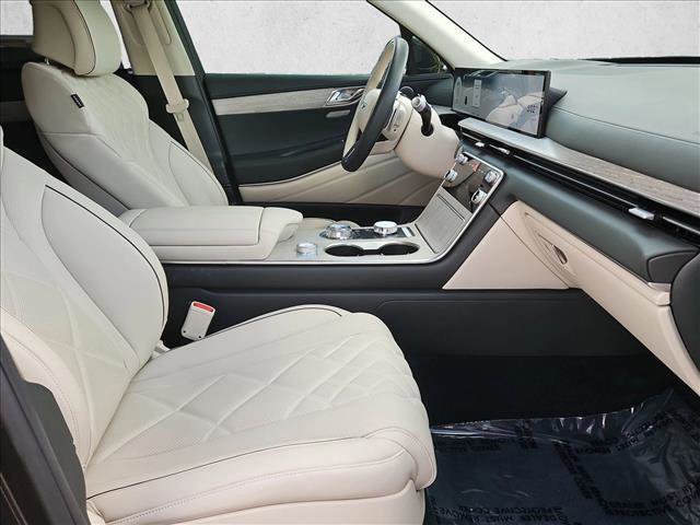 Used 2025 Genesis GV80 3.5T Prestige AWD/4WD image 21