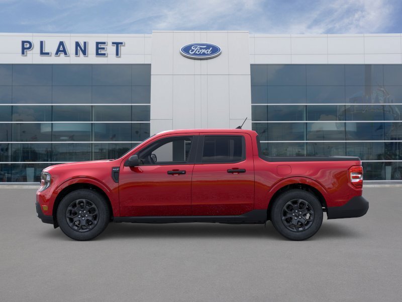 New 2025 Ford Maverick XLT FWD image 3