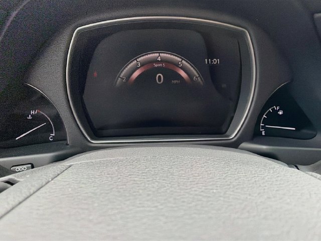 Used 2022 Lexus LS 500 w/ Accessory Package (Z2) RWD image 39