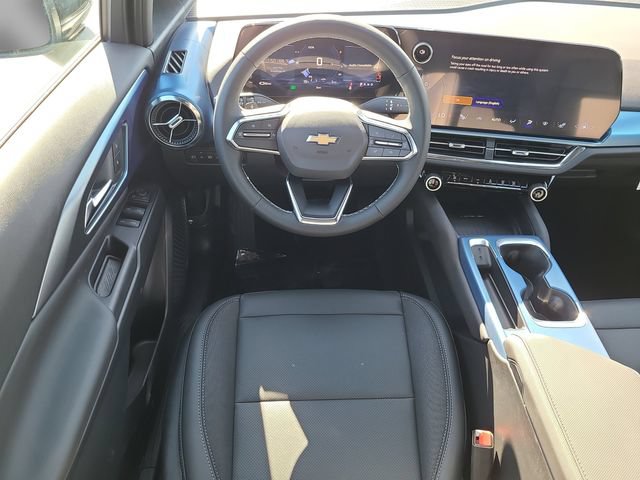 New 2026 Chevrolet Equinox EV LT w/ LPO, Blackout Package FWD image 14