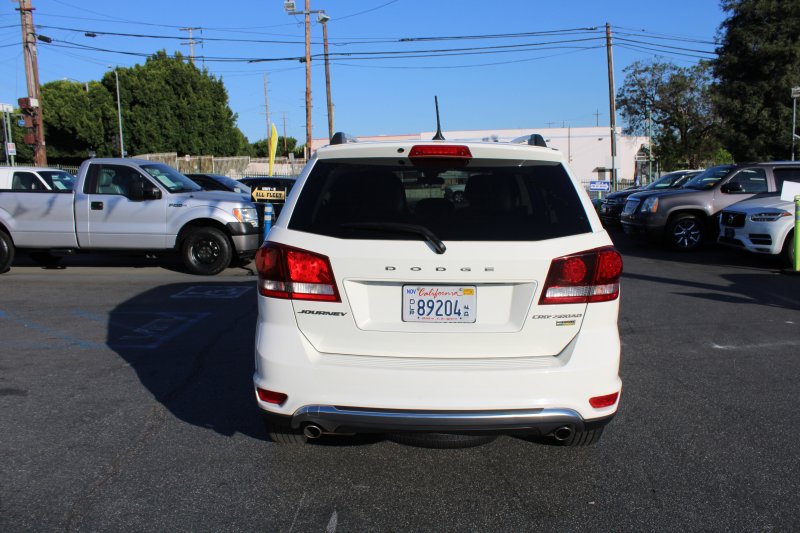 Used 2018 Dodge Journey Crossroad image 5