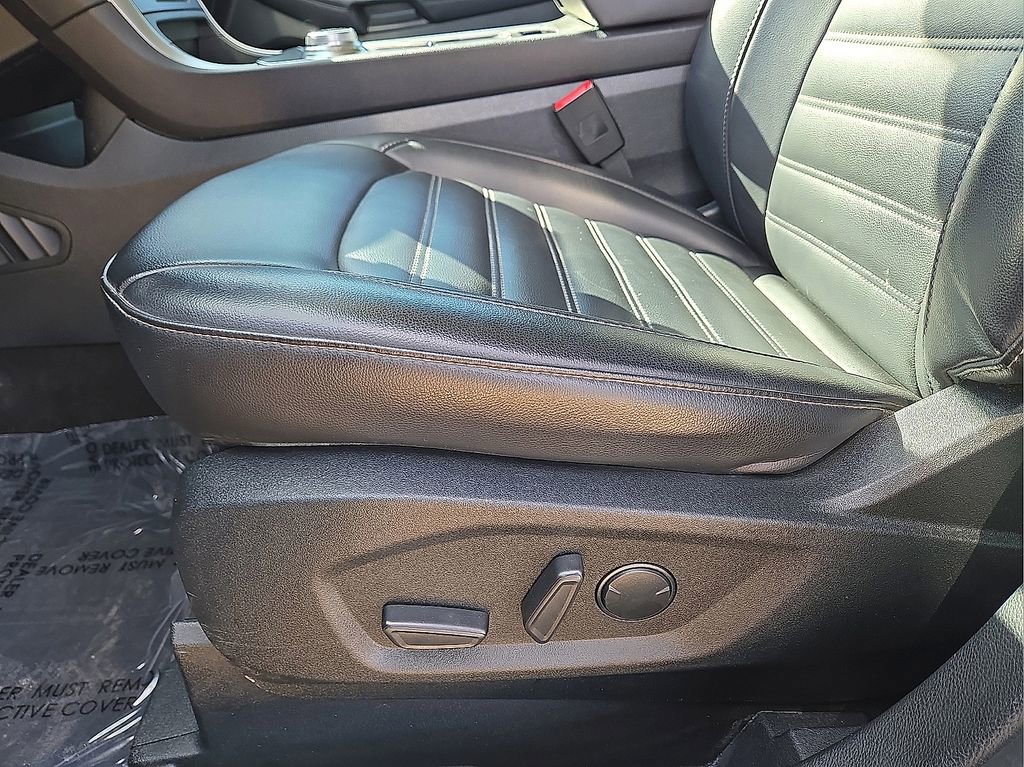 Used 2022 Ford Edge SEL w/ Convenience Package image 25