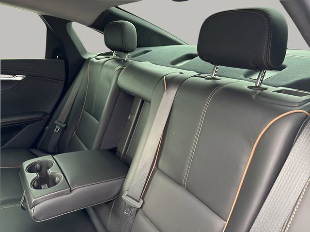 Used 2016 Chevrolet Impala LTZ w/ Enhanced Convenience Package image 24