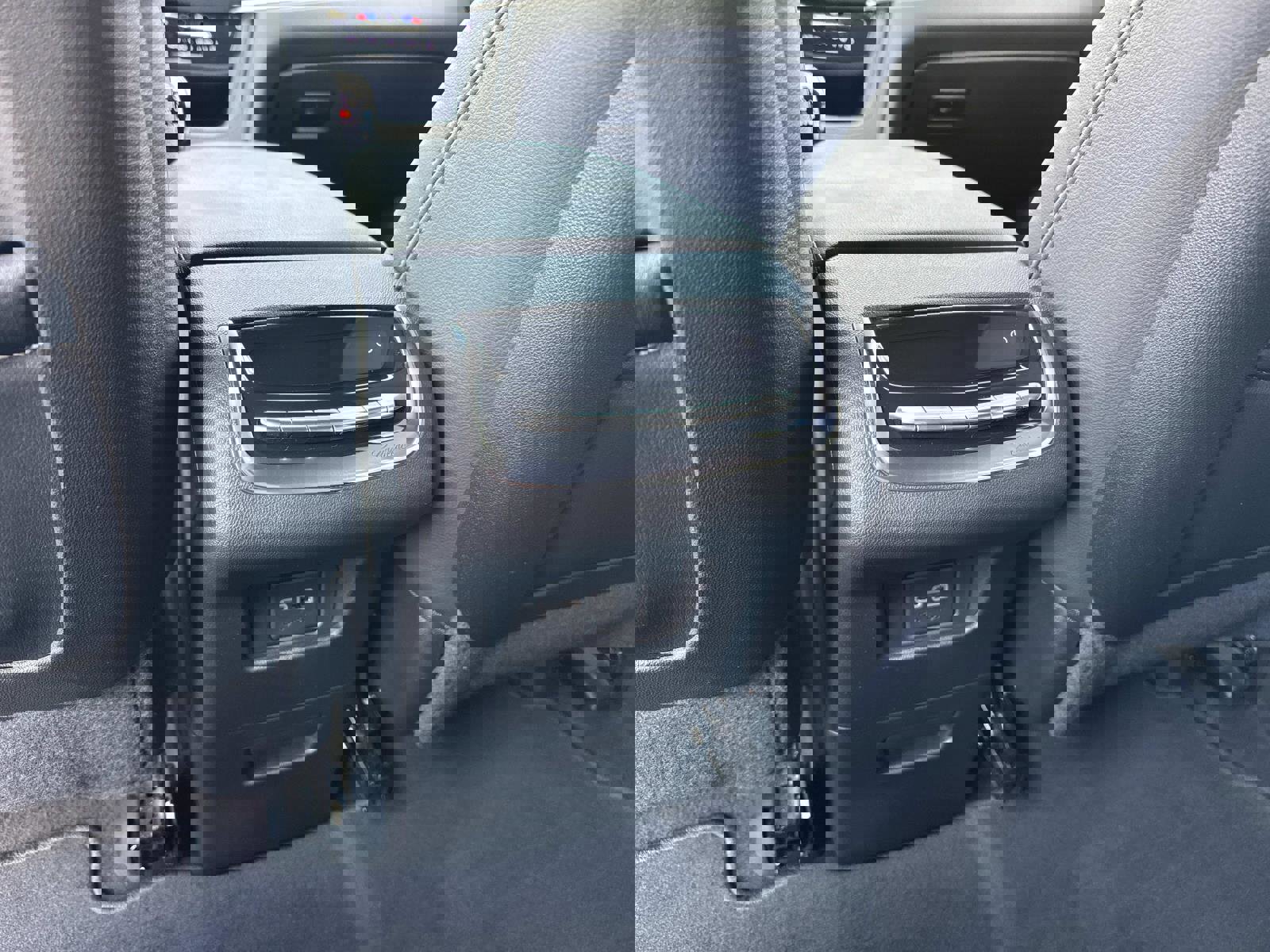 Certified 2023 Cadillac XT6 Luxury image 18