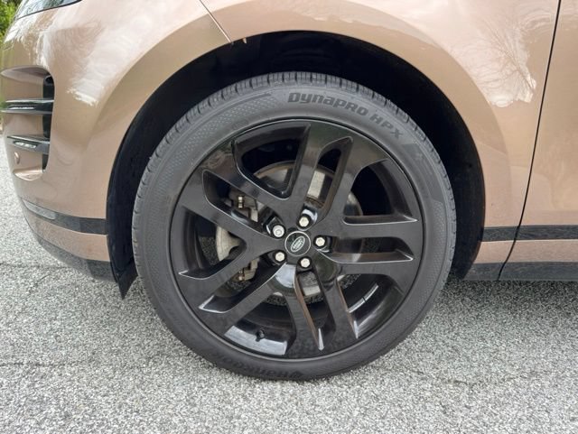 Certified 2024 Land Rover Range Rover Evoque Dynamic SE AWD/4WD image 2