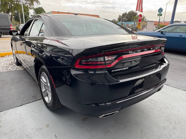 Used 2022 Dodge Charger SXT RWD image 8