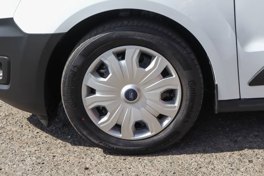 Used 2022 Ford Transit Connect XL image 39