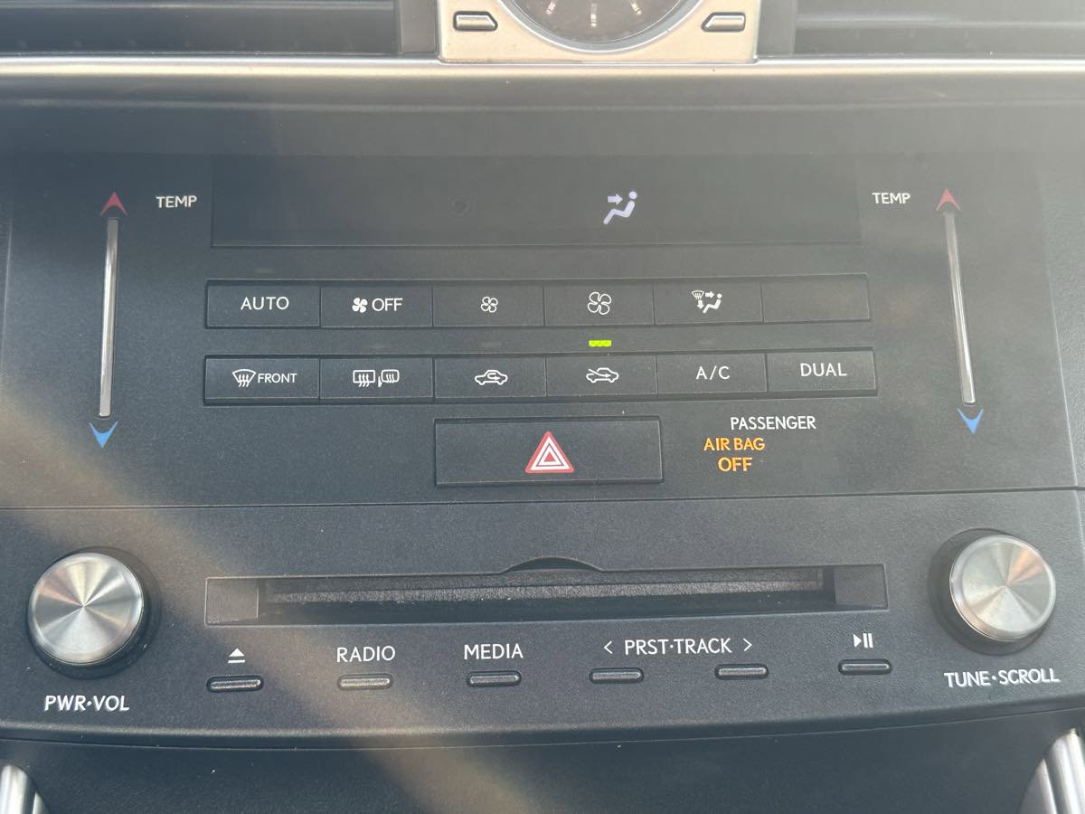 Used 2016 Lexus IS 300 AWD w/ Navigation System Package image 22