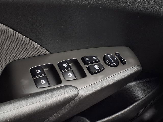 Used 2022 Hyundai Accent SEL FWD image 16