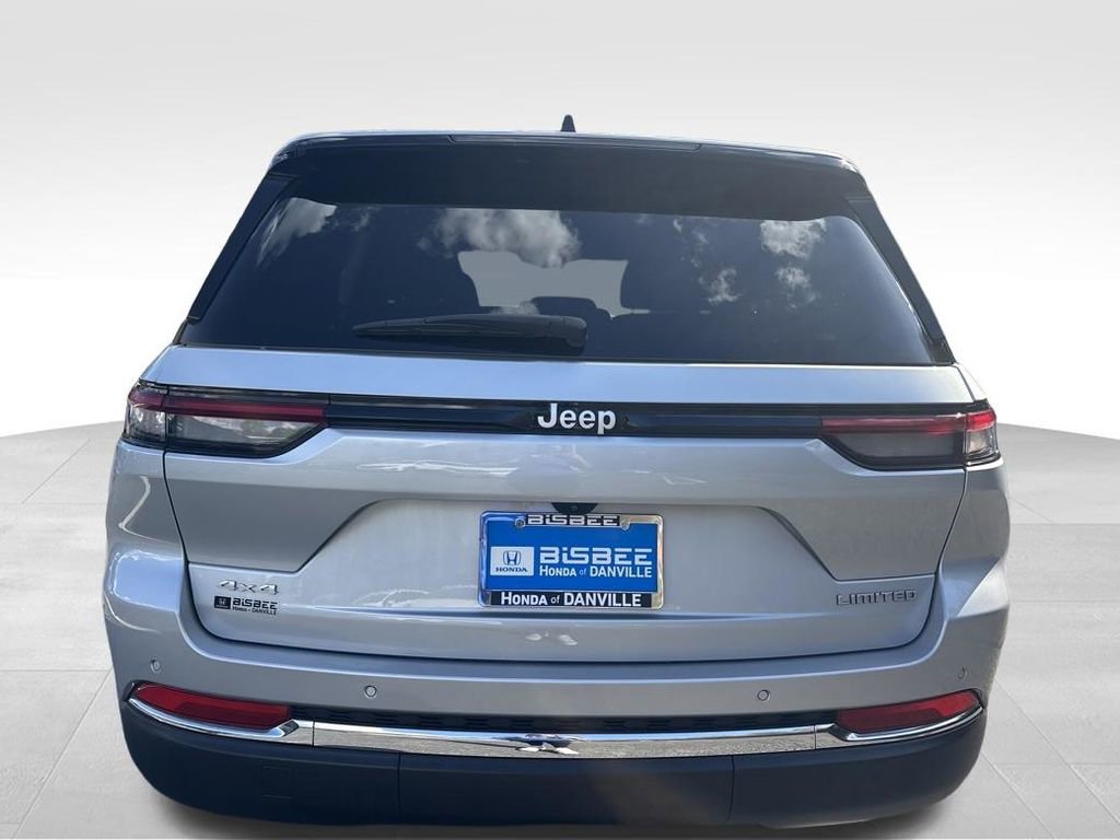 Used 2025 Jeep Grand Cherokee Limited image 20