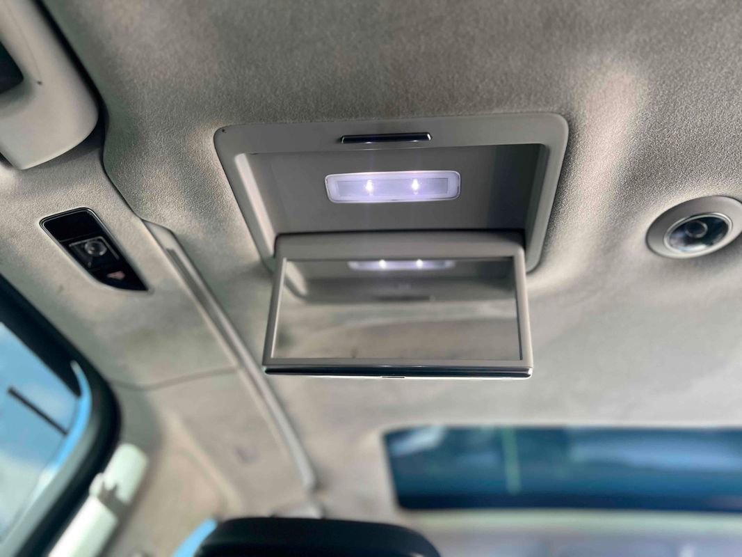 Used 2015 Audi A8 L 3.0T w/ Premium Package image 34